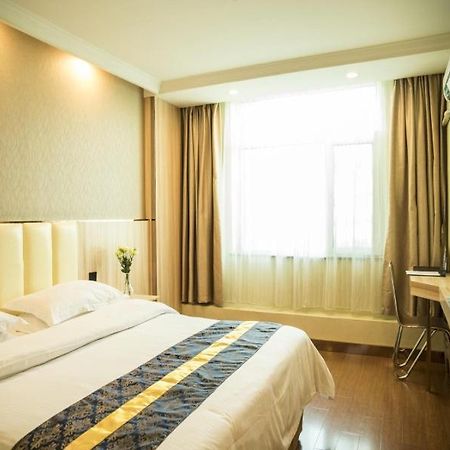 Greentree Inn Jinhua Railway Station Express Hotel Exterior photo