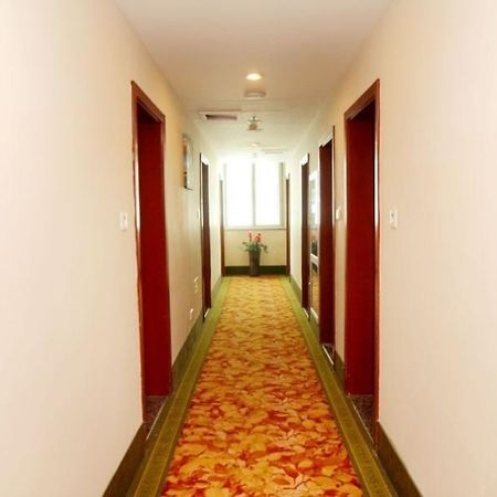 Greentree Inn Jinhua Railway Station Express Hotel Exterior photo
