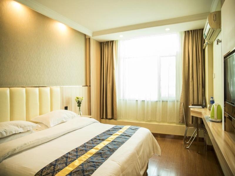 Greentree Inn Jinhua Railway Station Express Hotel Exterior photo