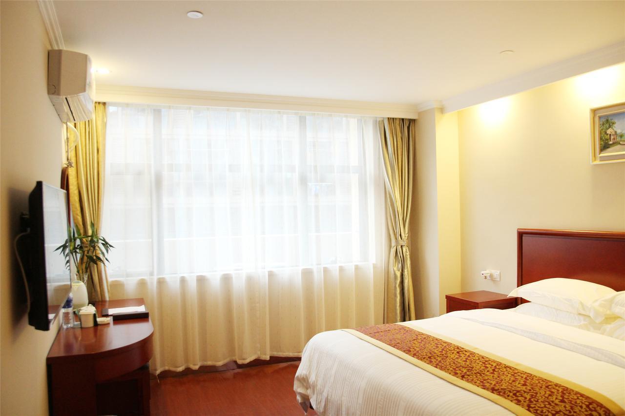 Greentree Inn Jinhua Railway Station Express Hotel Exterior photo