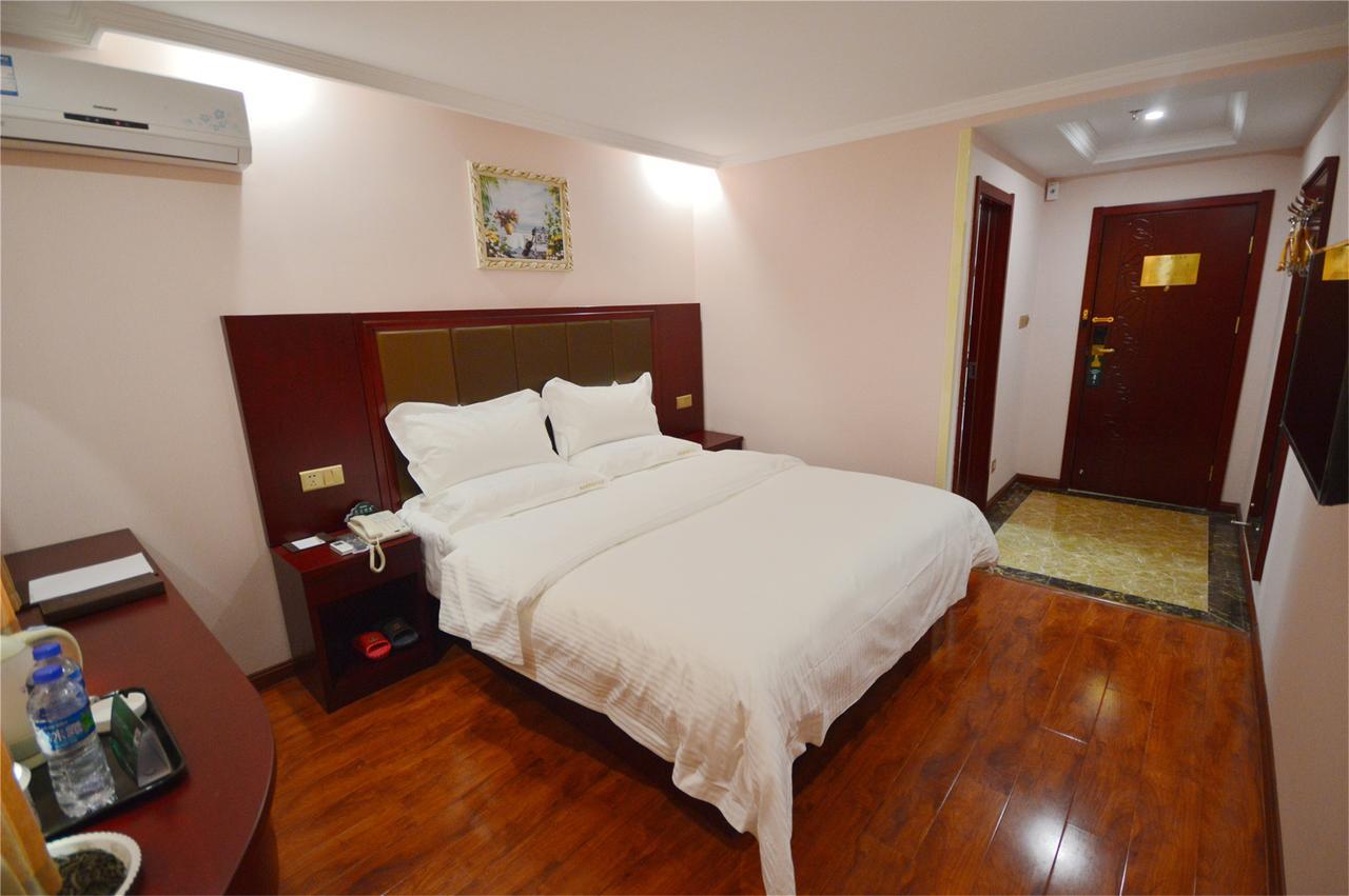 Greentree Inn Jinhua Railway Station Express Hotel Exterior photo