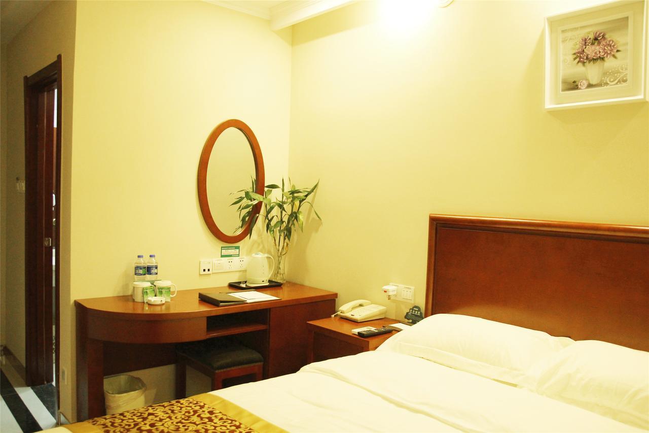 Greentree Inn Jinhua Railway Station Express Hotel Exterior photo